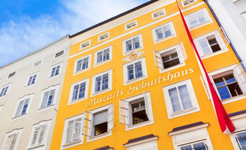 Mozarts Geburtshaus in Salzburg © shutterstock.com