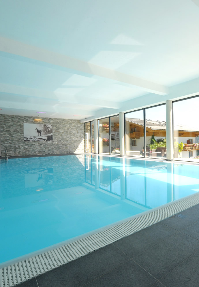 Panorama Indoor-Pool